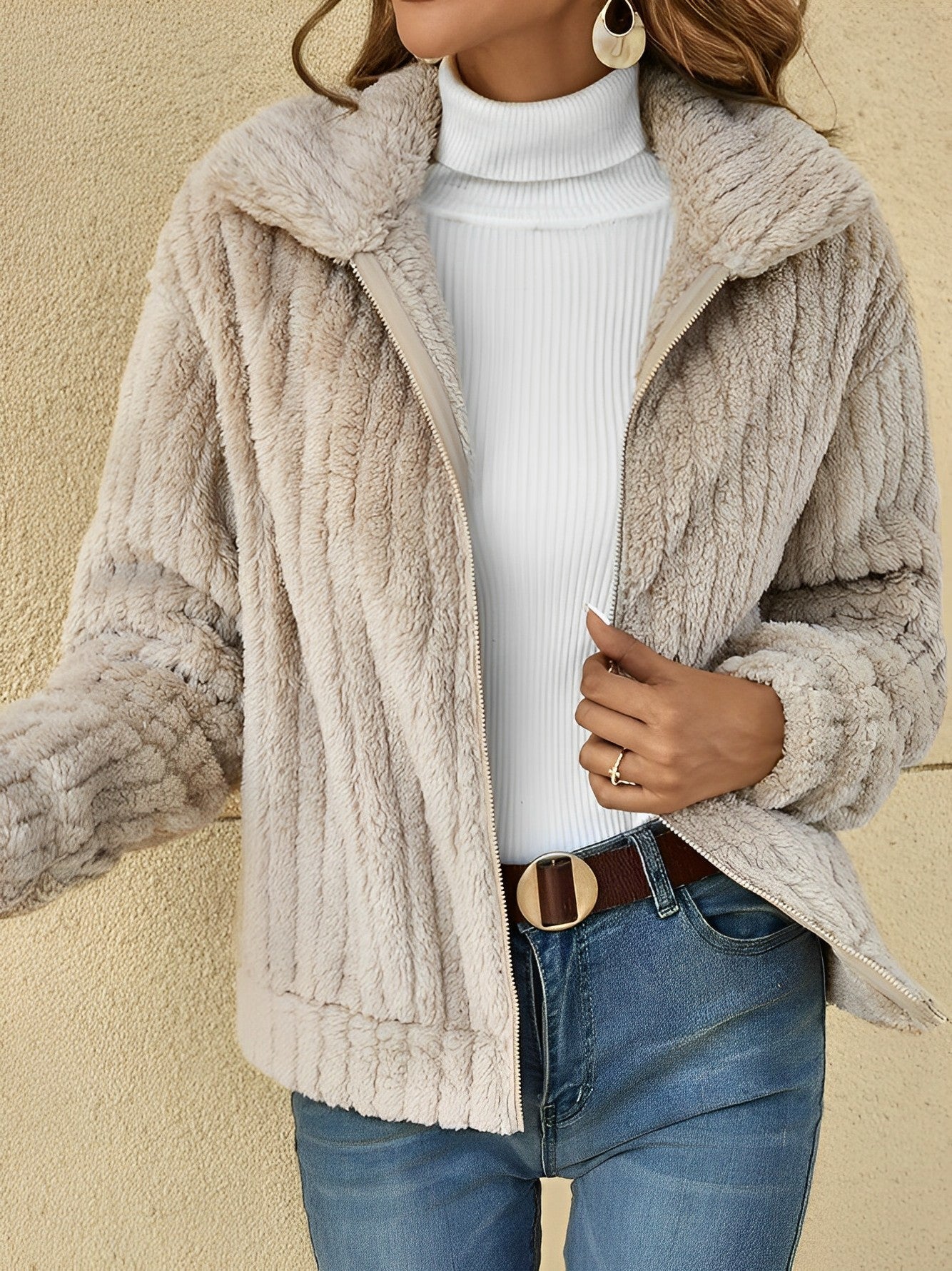 WW | Teddy Jacket with Wide Collar and Zipper