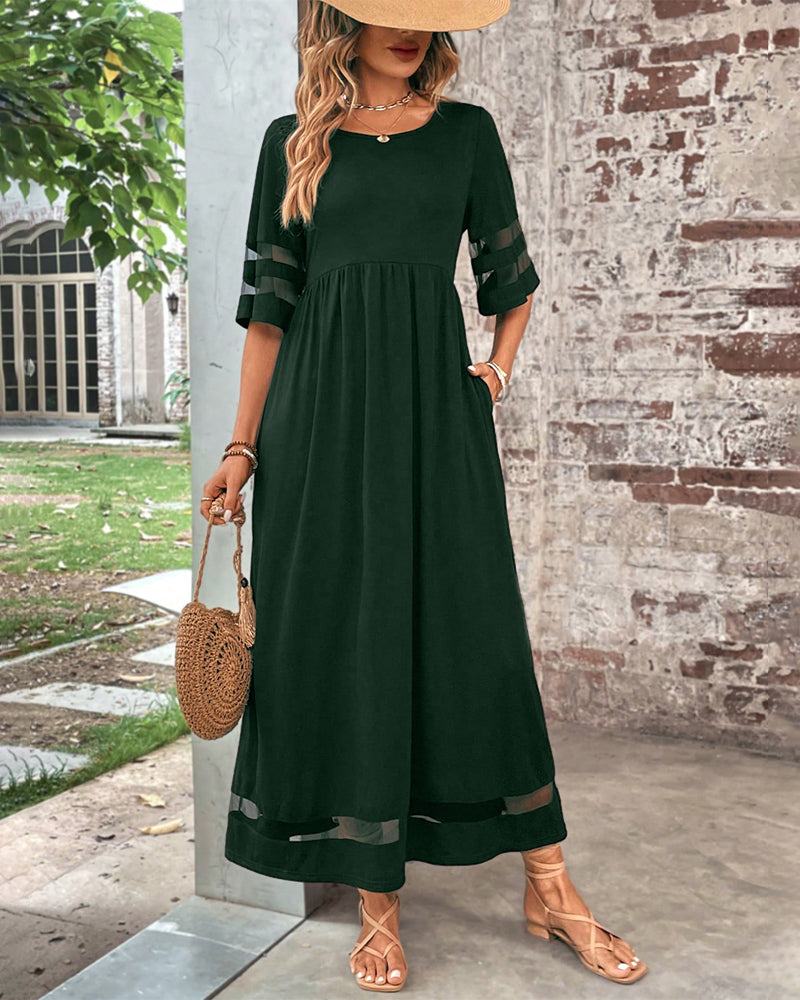 WW | Elegantes Kleid mit Rundhalsausschnitt