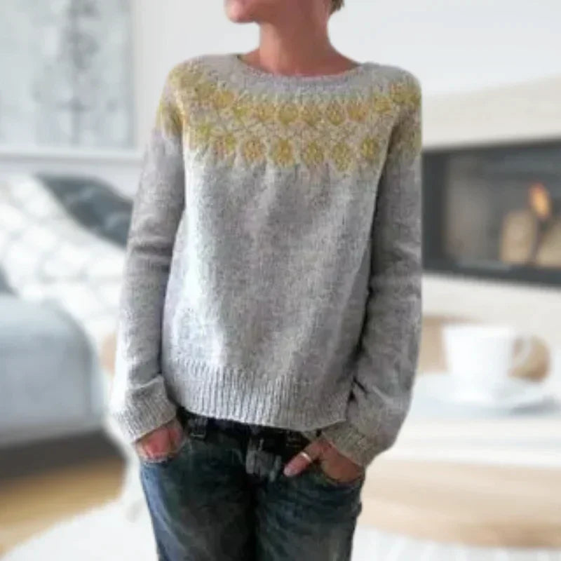 WW | Cozy Women's Sweater - Perfect for Autumn & Winter