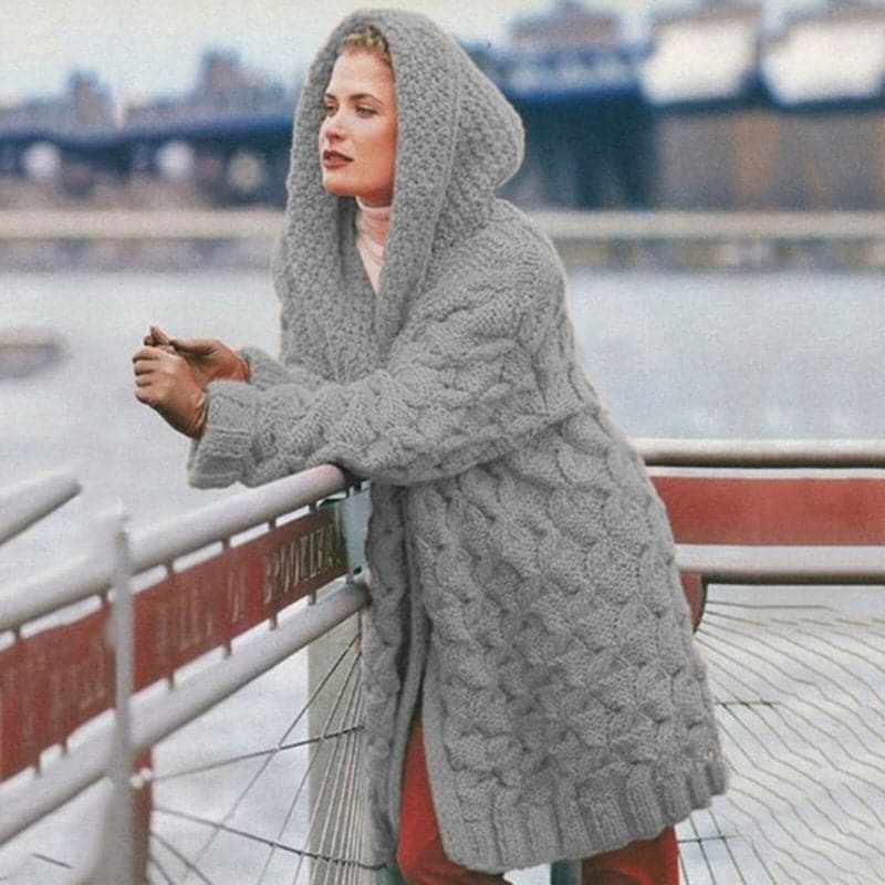 WW | Gestrickte Strickjacke - Langmodell - Kabelstrick mit Kapuze - Offene Vorderseite
