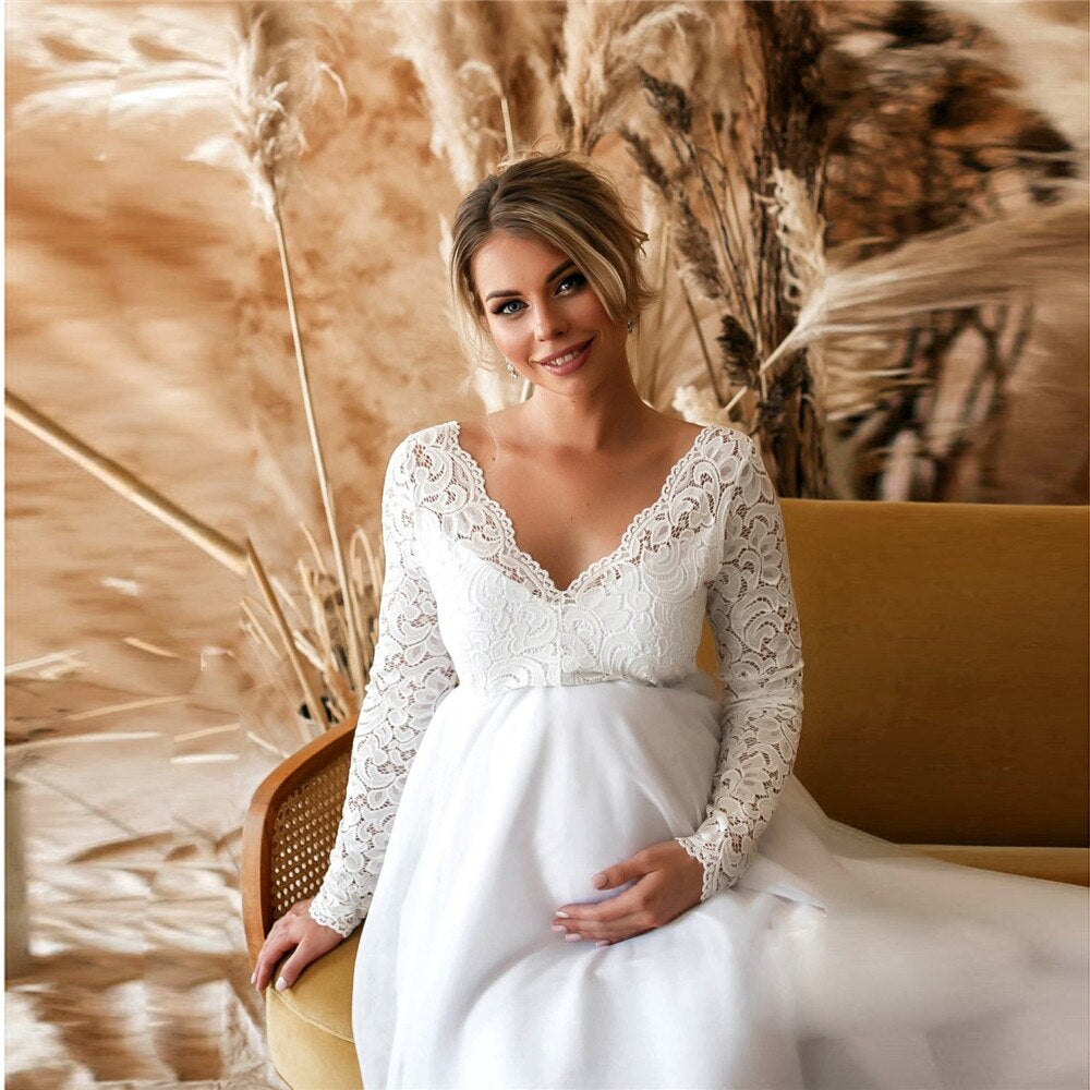 WW | Elegant Lace Maxi Dress For Pregnant Women