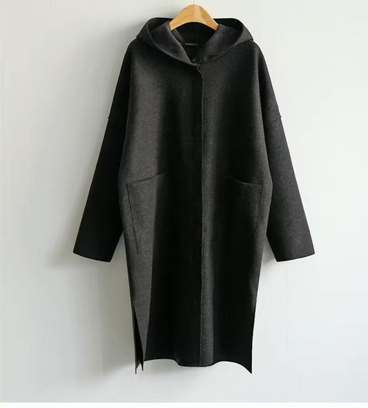 WW | Long coat with hood and open design