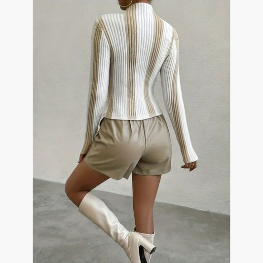 WW | Elegante gestreifte Bluse mit Mokakragen für Damen