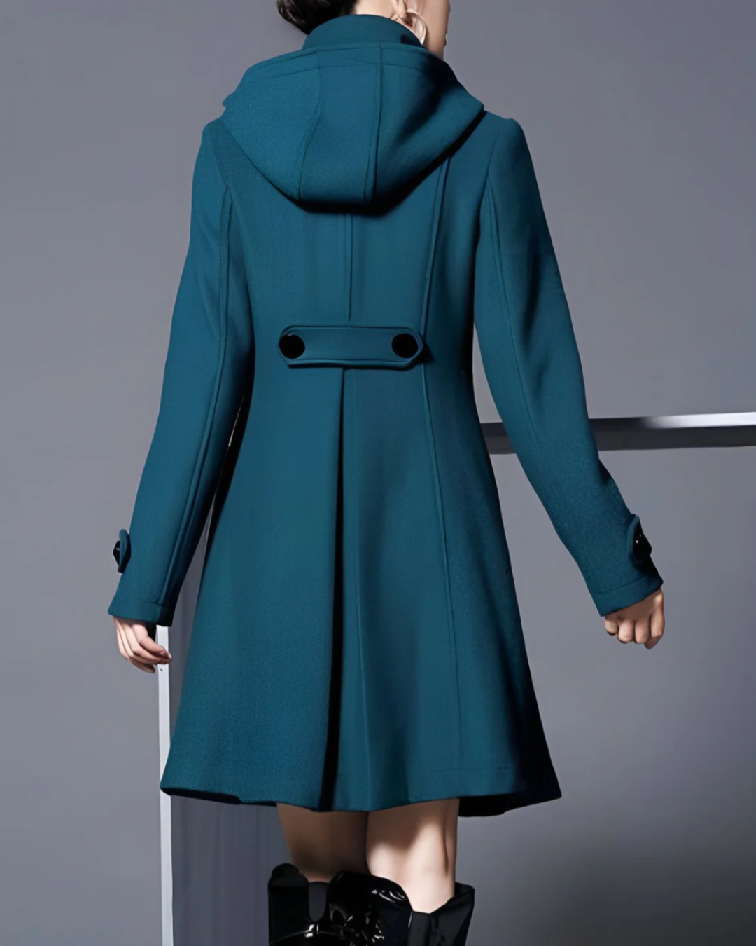 WW | Side Pockets and High Buttons for Women