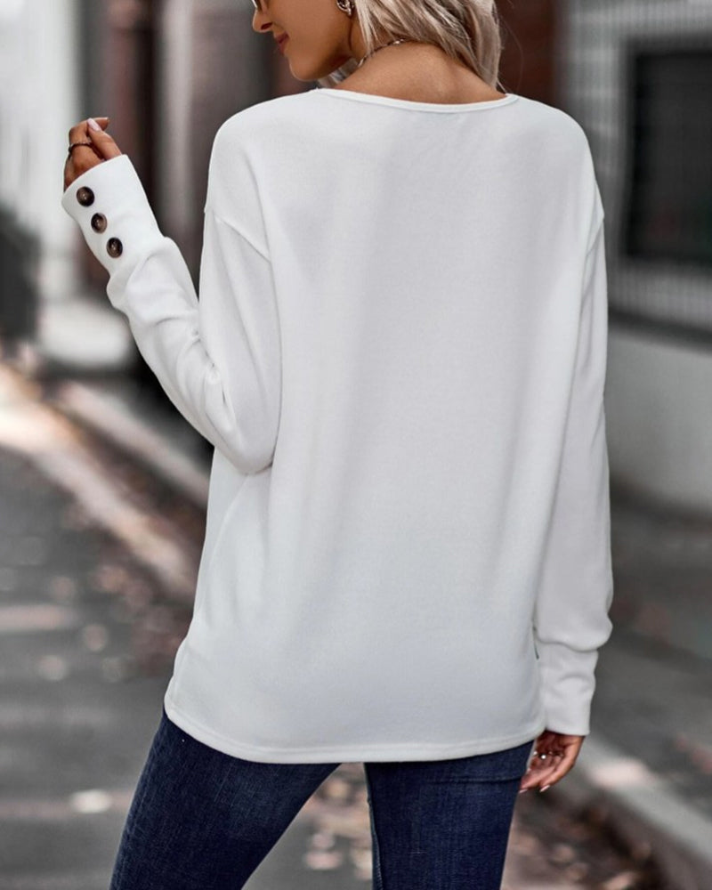 WW | V-Neck Top with Buttons and Long Sleeves