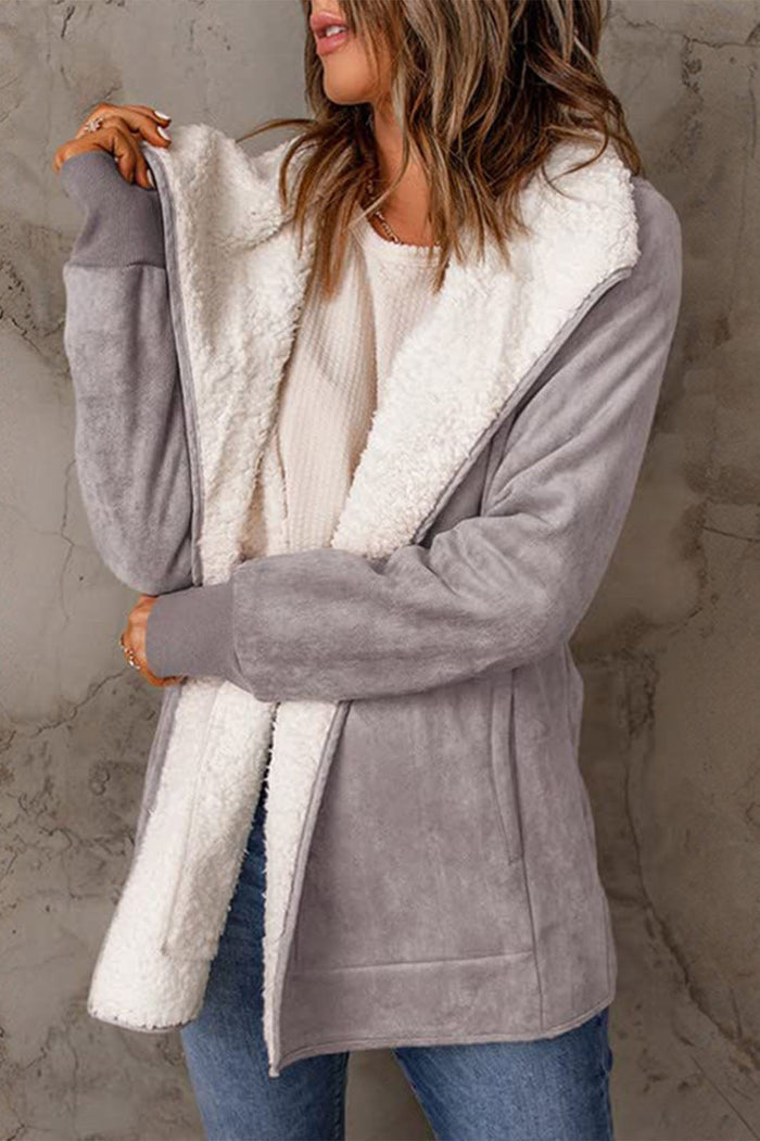 WW | Elegante langärmlige Daunenjacke mit tailliertem Schnitt