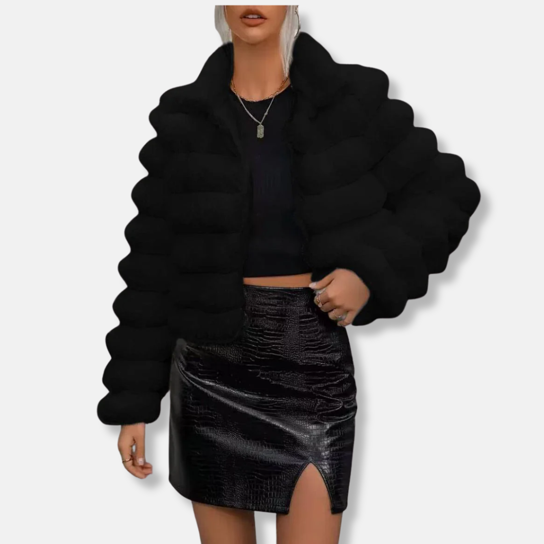 WW | Faux Fur Short Style Tailored Fit Stand-Up Collar