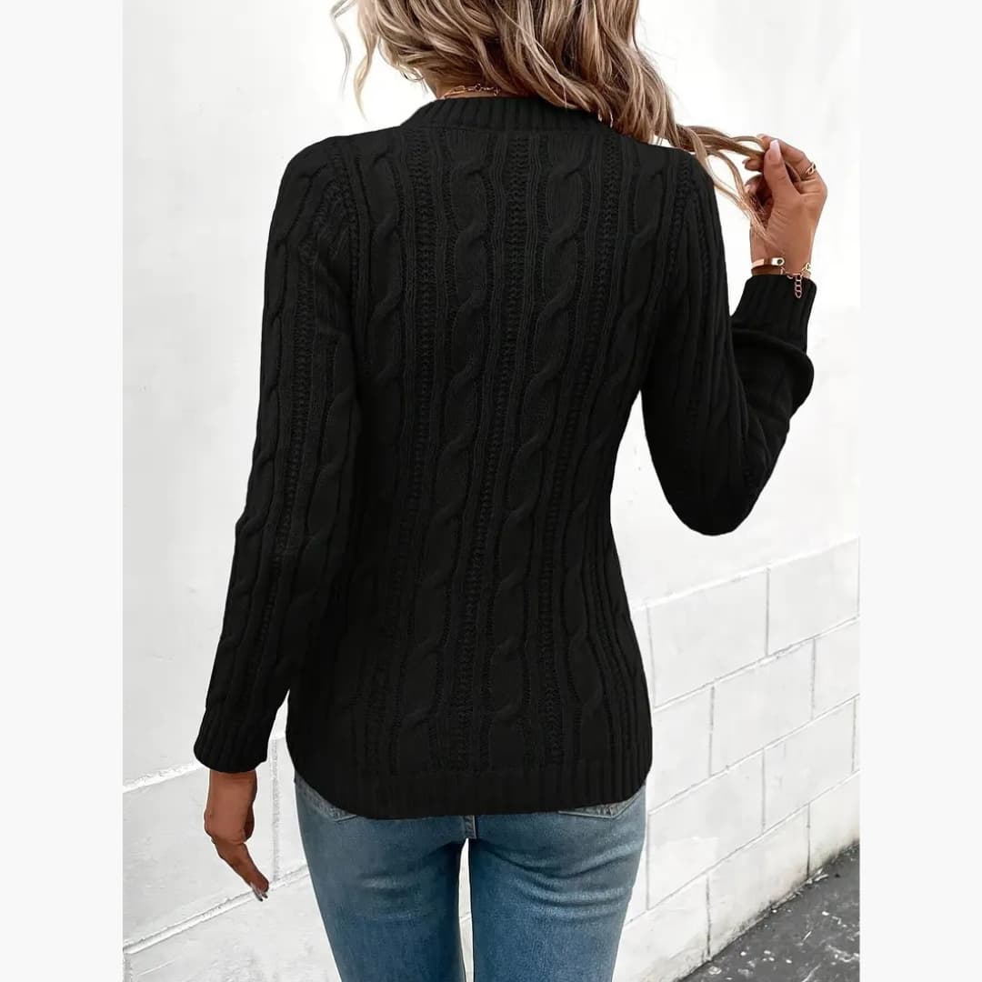 WW | Women's Elegant Crewneck Cable Knit Sweater