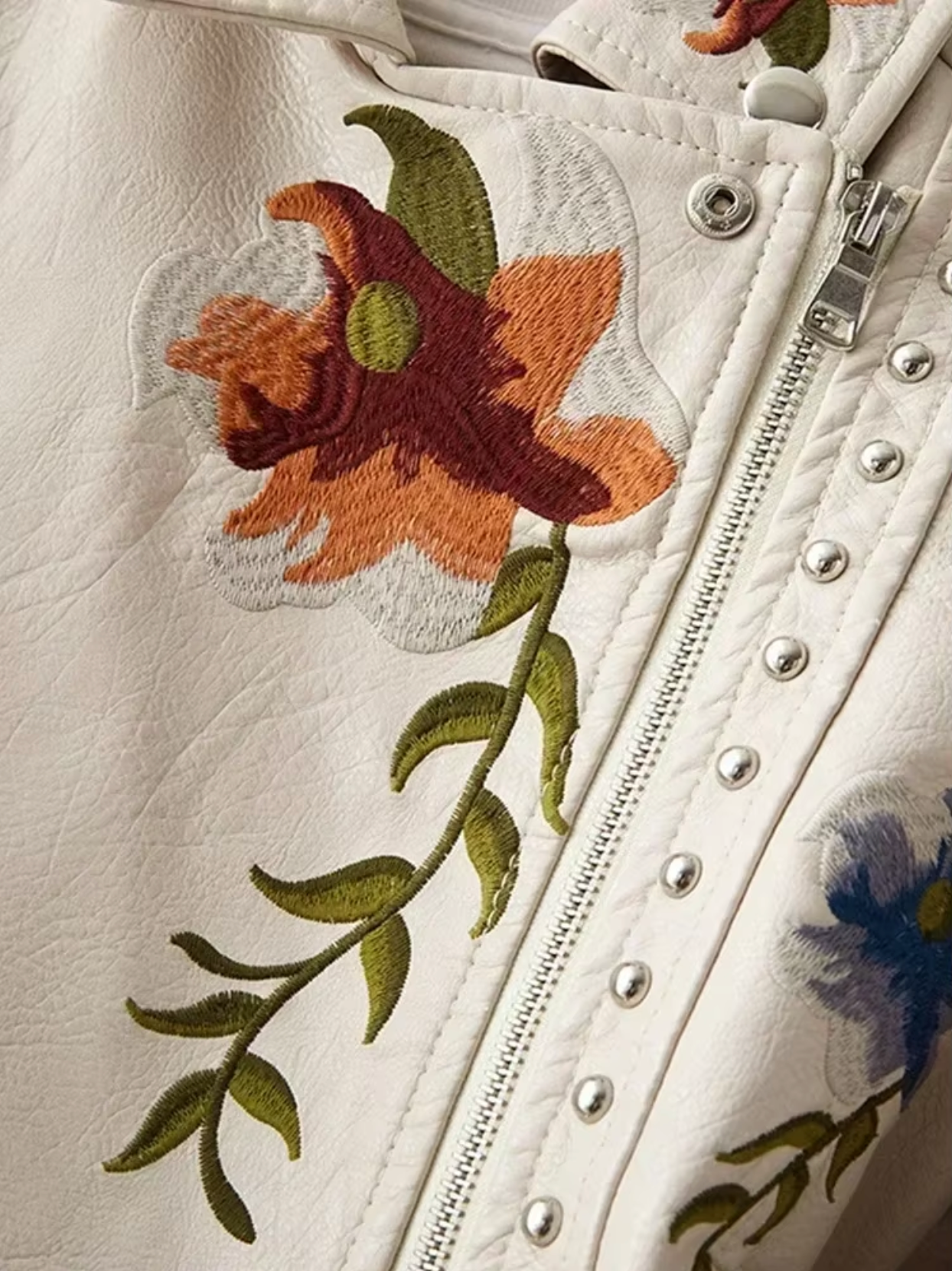 WW | Lederjacke Taillierte Passform Bestickte Blumen Nieten Biker Stil