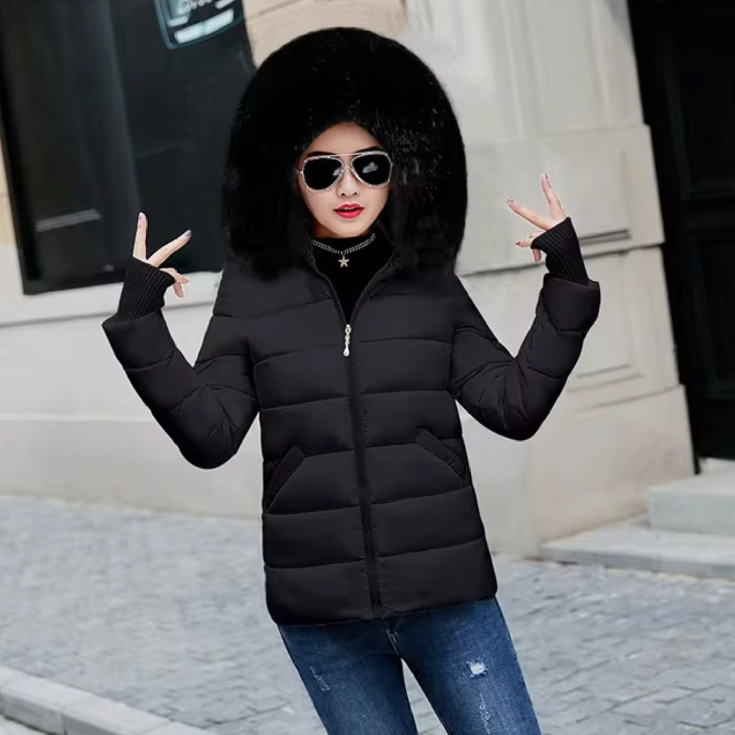 WW | Hooded sweatshirt with fur lining