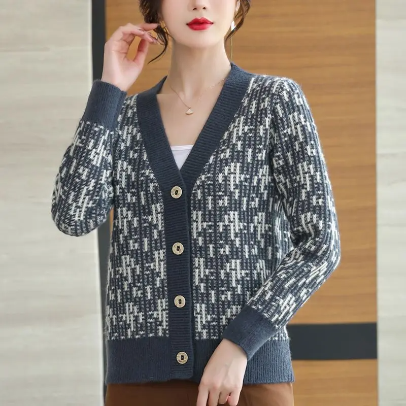 WW | Soft-Knit Cardigan