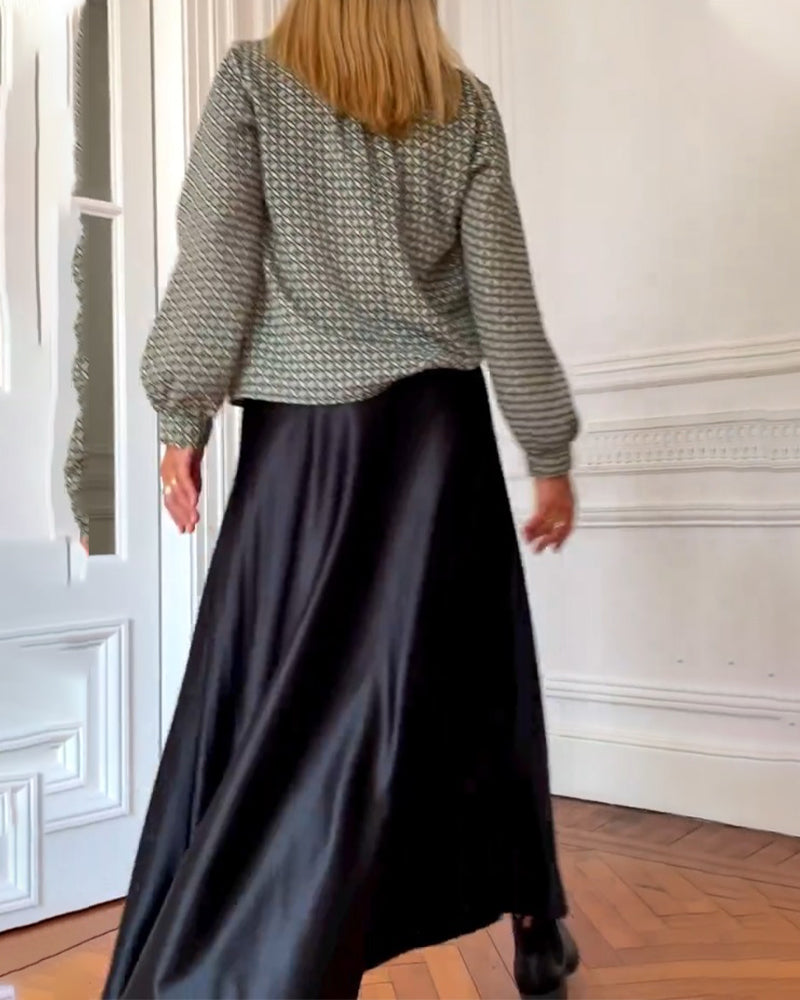 WW | Casual V-neck Blouse with Geometric Pattern