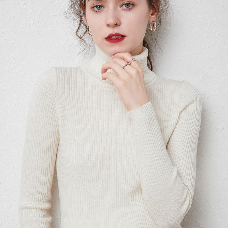 WW | Women's Premium Wool Turtleneck Sweater