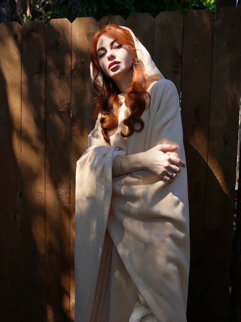 WW | Oversized Hoodie Blanket - Feel-Good Relaxation Hoodie