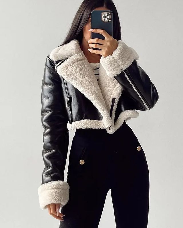 WW | Short leather jacket with teddy lining