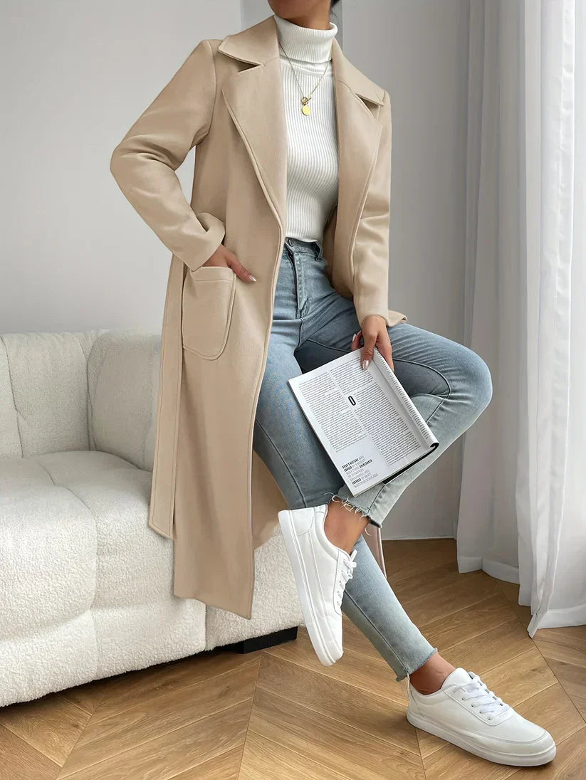 WW | Trenchcoat mit aufgesetzten Taschen, langer Länge und Uni-Farbe sowie langen Ärmeln für Damen - Perfekt für den Alltag