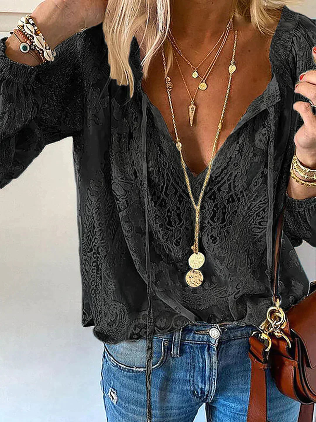 WW | Blouse With Lace Details