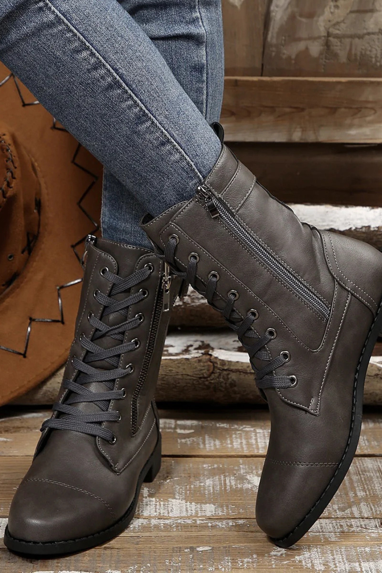 Miya Leather Boots with Zipper - Grey