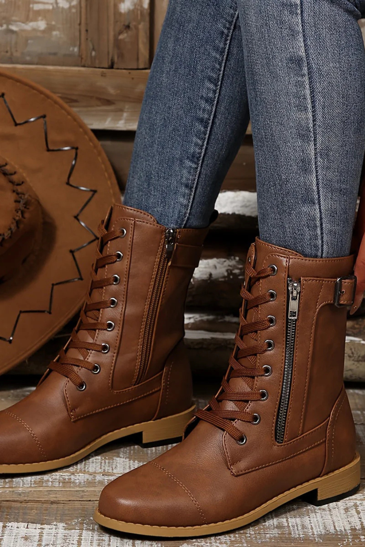Miya Leather Boots with Zipper - Brown