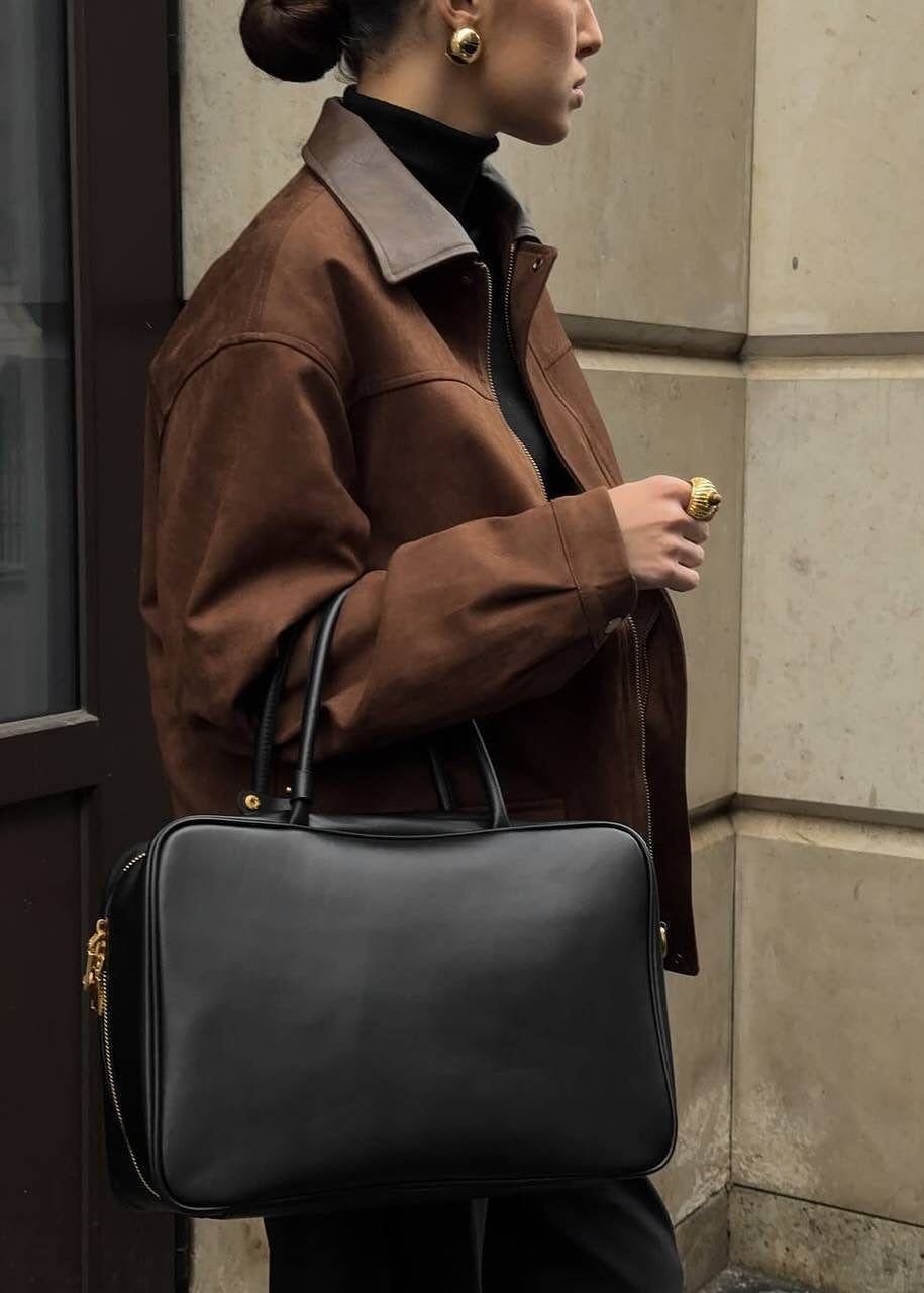 WW | Edge - Oversized Suede Jacket with Contrast Collar