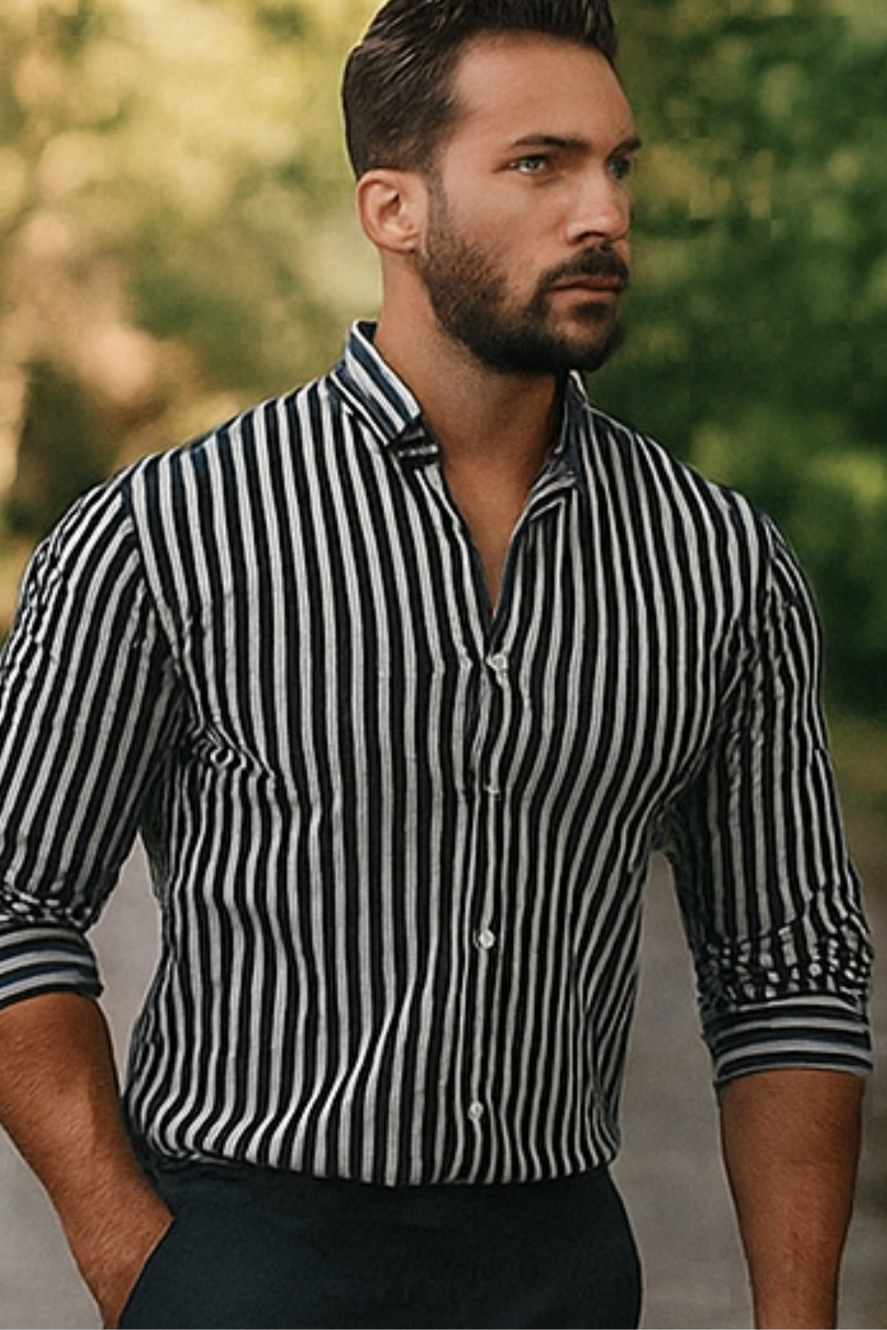 William Elegant Striped Shirt - Black