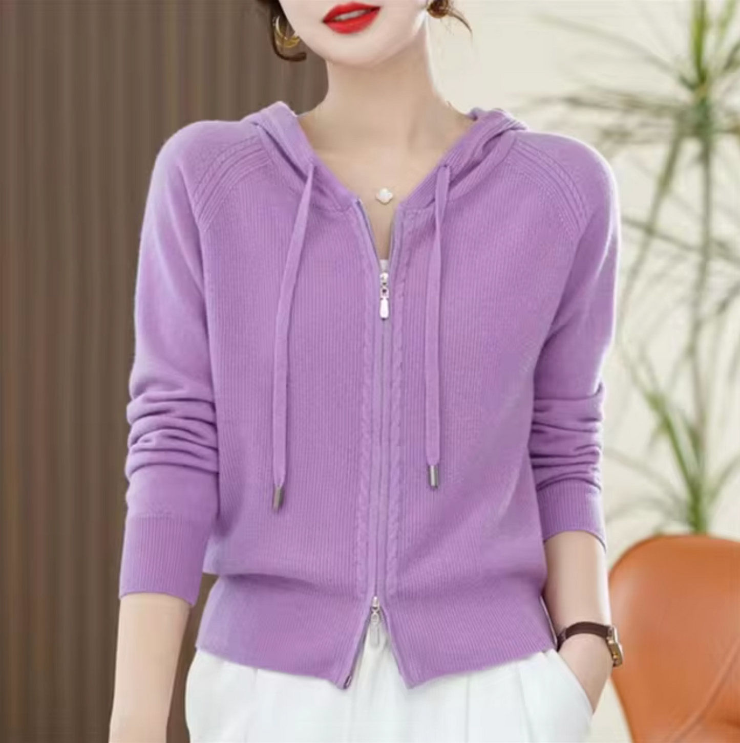 WW | Knitted Cashmere Hoodie