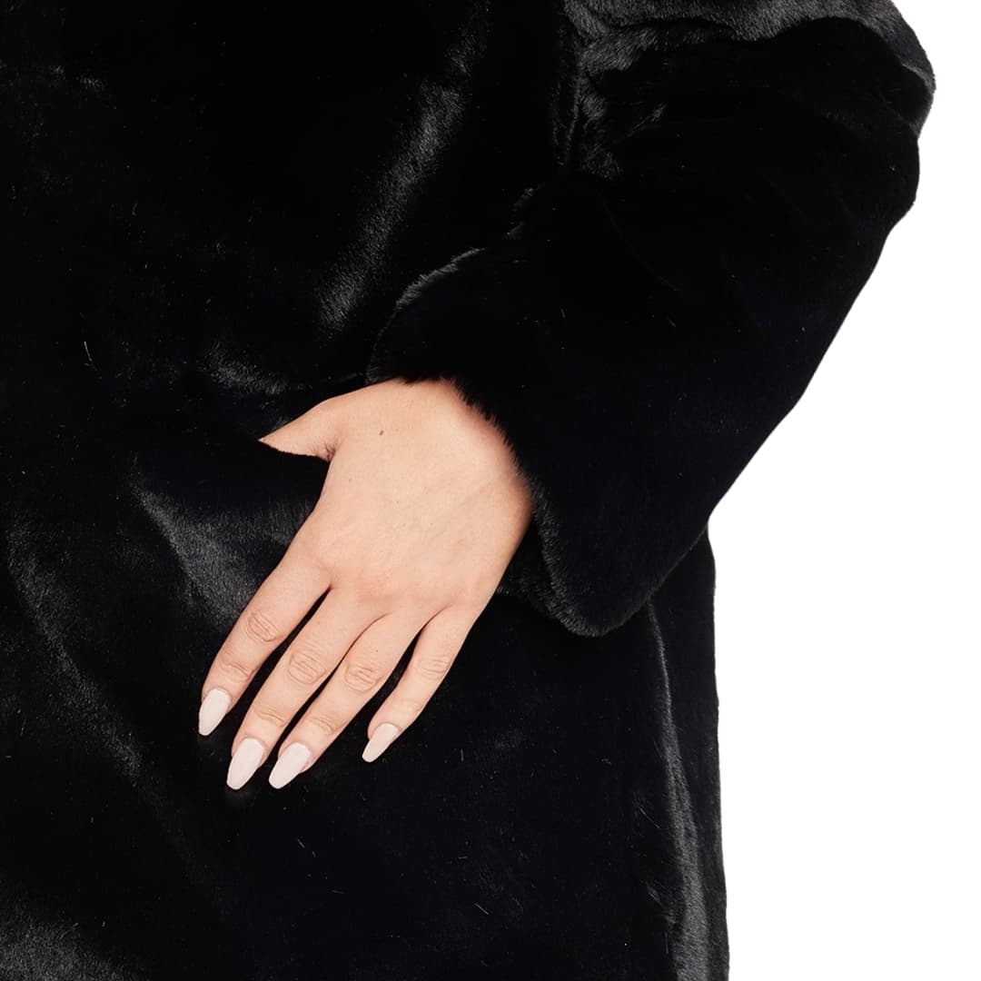 WW | Elegante Kunstpelzjacke für Frauen Lange Ärmel Knopfverschluss Taschen