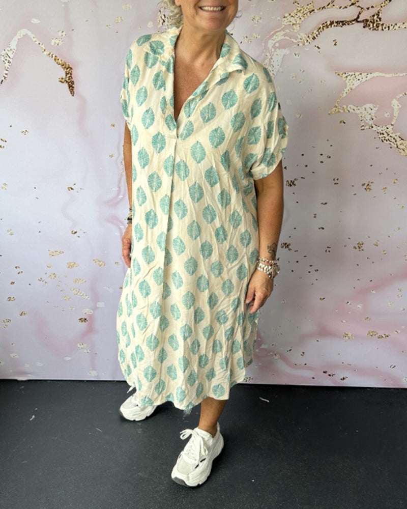 VanDeZaar® | Stylish V-Neck Dress