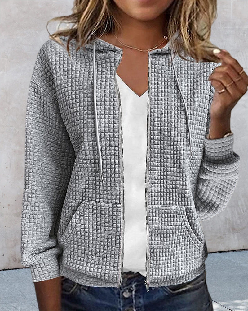 with solid-color pockets