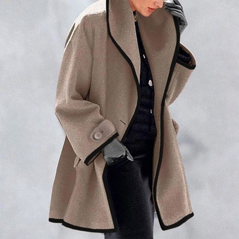 WW | Wool coat with wide collar