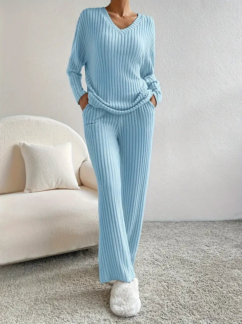 WW 2-Piece Set | Elegant Ribbed Women's Suit with V-Neck Sweater and Matching Pants