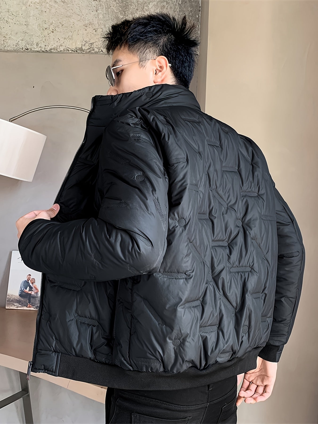 WW |  Schwarze Baumwoll Winddichte Und Warme Langärmelige Winterjacke Für Herren - Perfekt für kalte Tage
