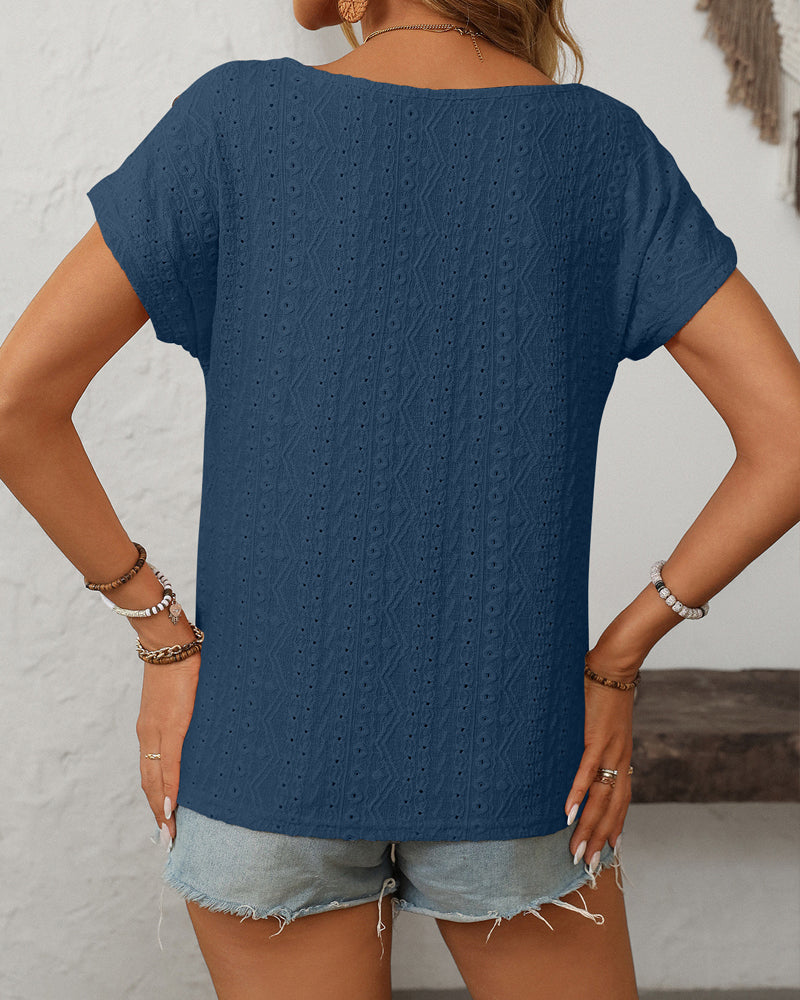 WW | Blouse Round Neck Button Neckline Short Sleeve