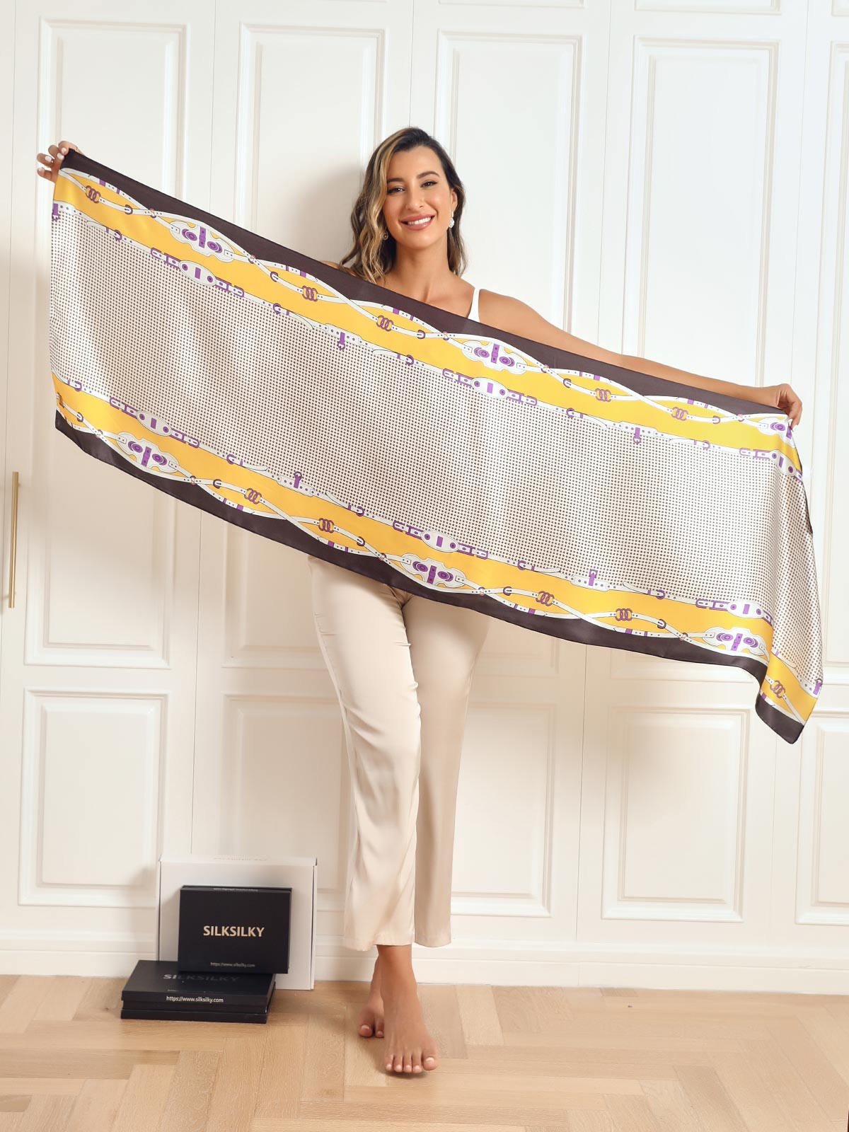 WW | Luxurious Women's Mulberry Silk Scarf