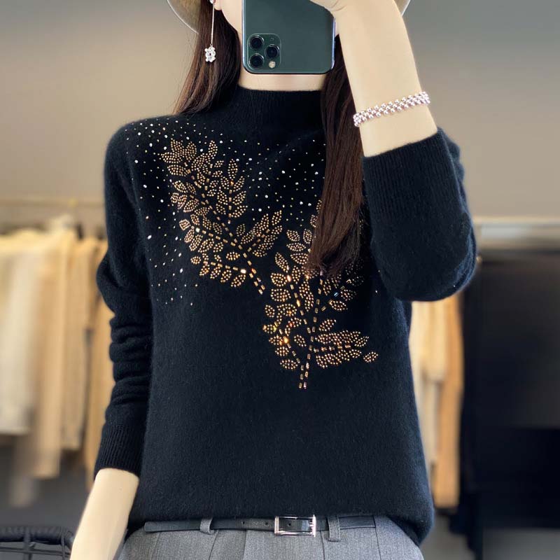 WW | Knitted Sweater with Pretty Leaf Pattern