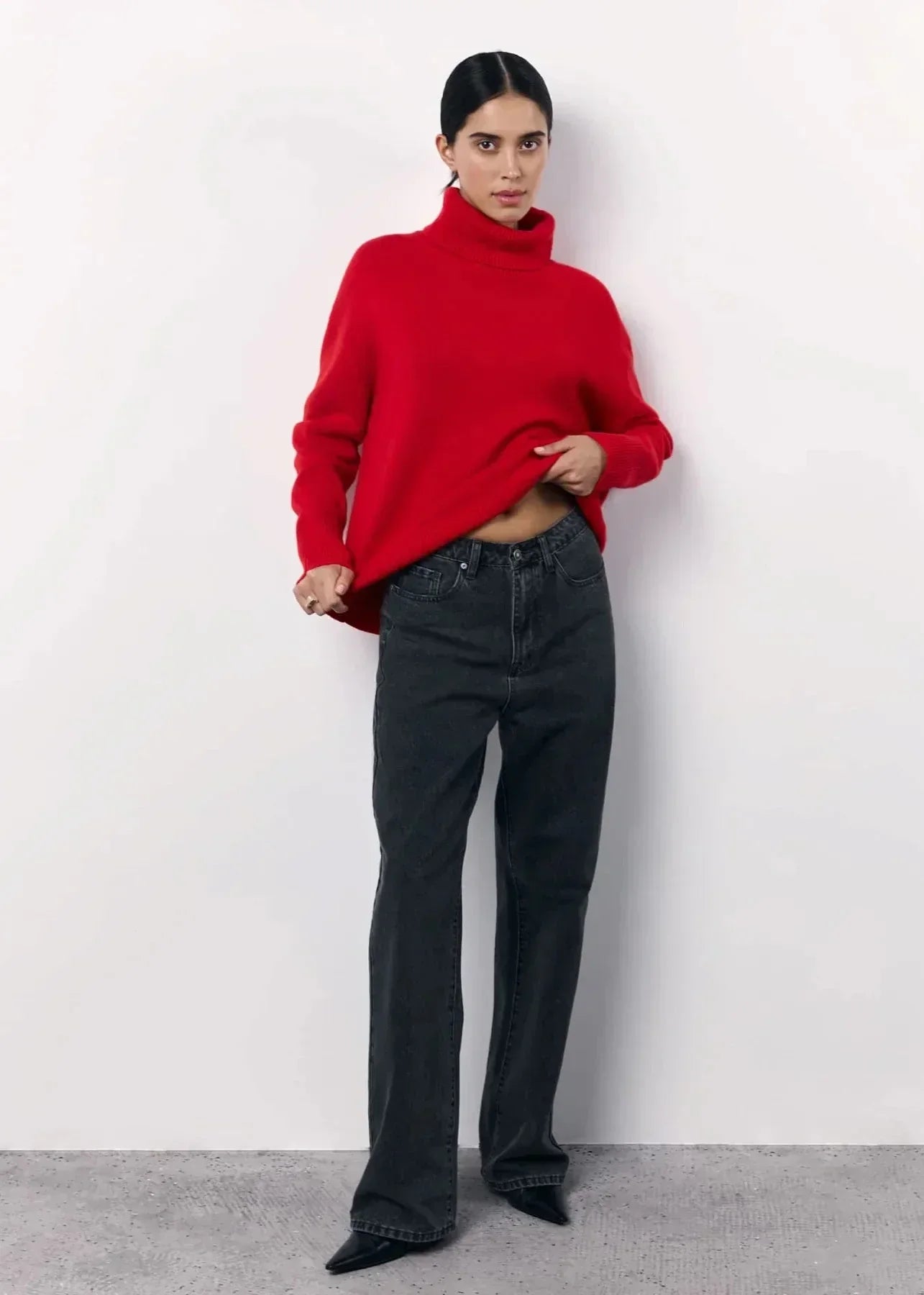 WW | Oversized Red Turtleneck Knit Sweater
