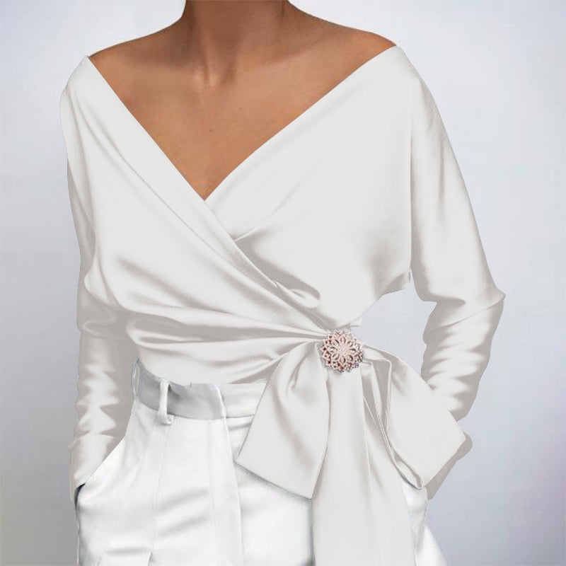 WW | An Elegant Pure Silk Blouse