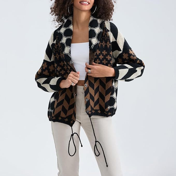 WW | Kuschelweiche Jacke mit modernen geometrischen Mustern