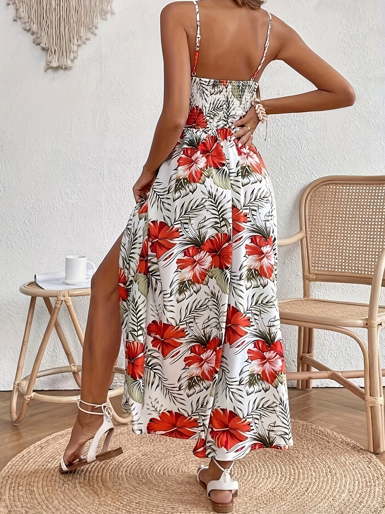 Lorelei – Elegant Floral Dress