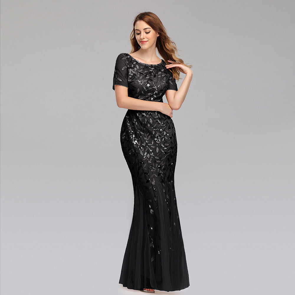 WW | Elegantes Abendkleid in Gold