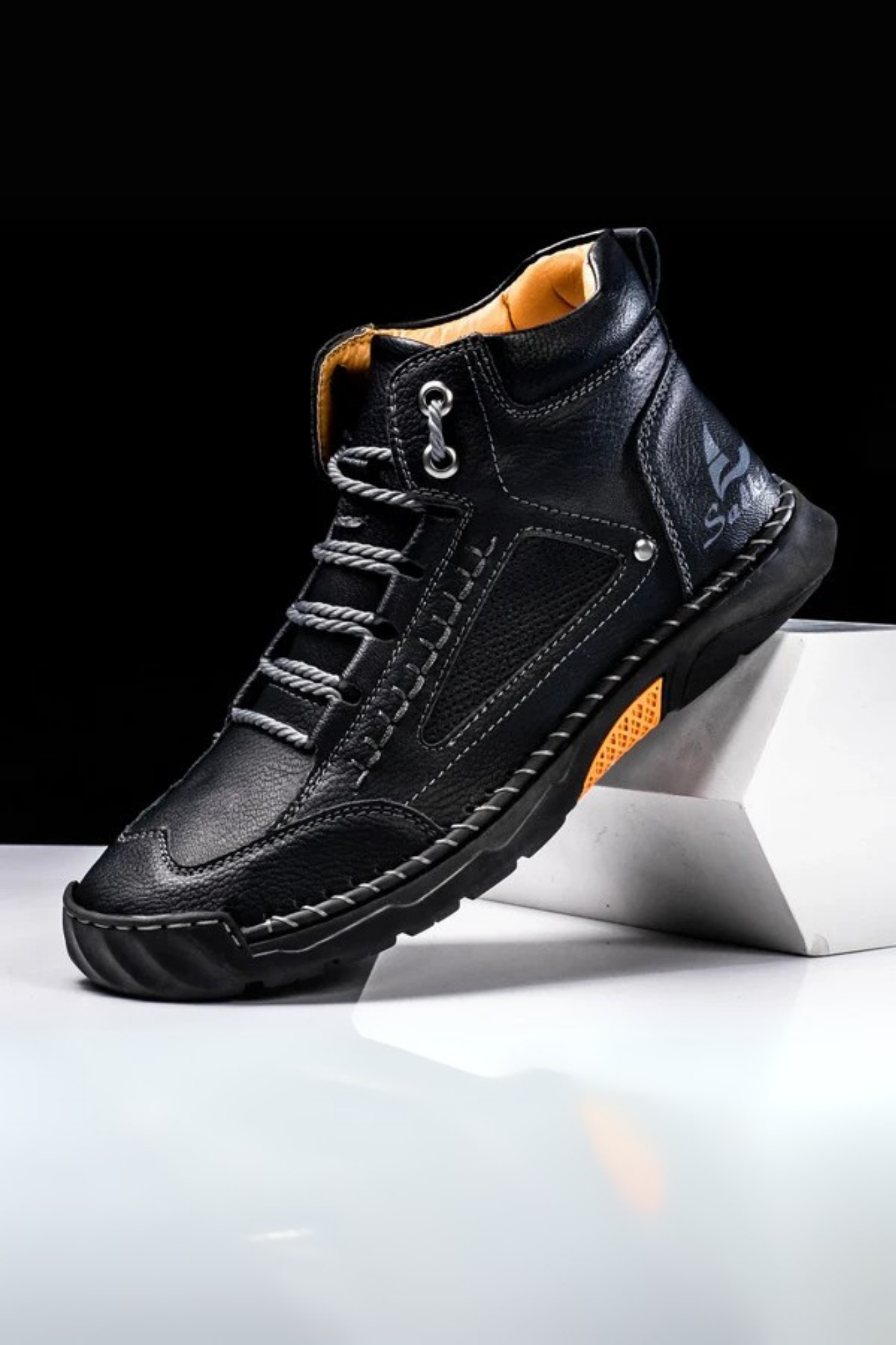 Moriarty | Leather High Top Shoes