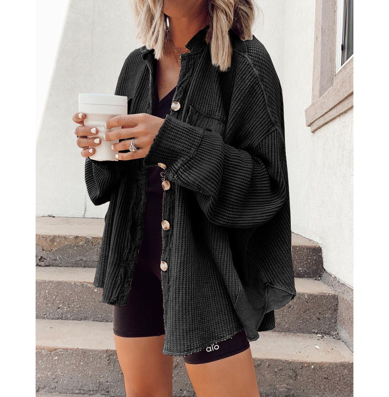 WW | Damenhemdjacke mit Kragen, langen Ärmeln und trendigem Design