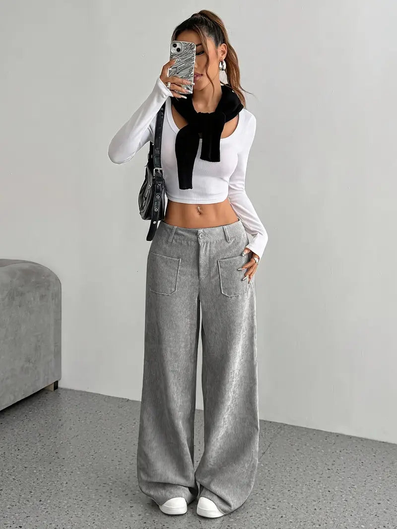 WW | Wide-leg corduroy trousers