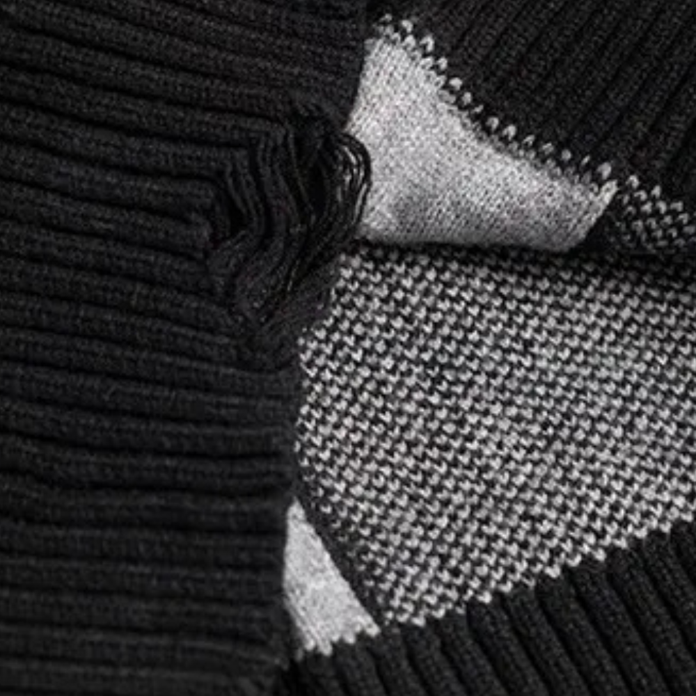 WW | Herrenstrickjacke in Schwarz