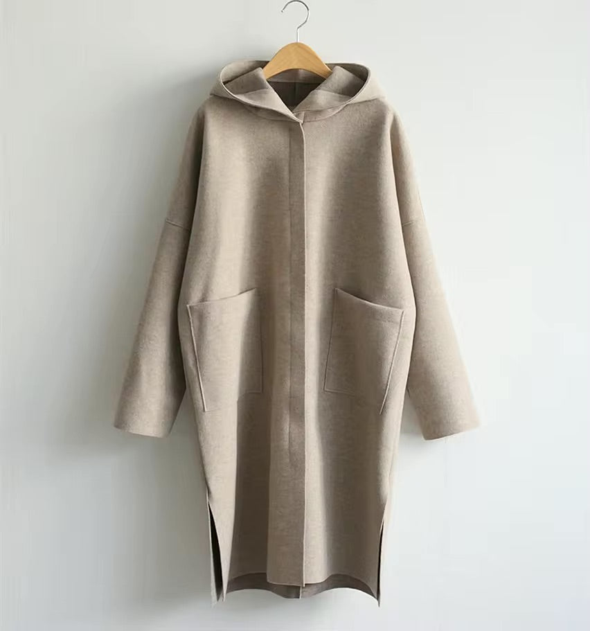 WW | Long coat with hood and open design