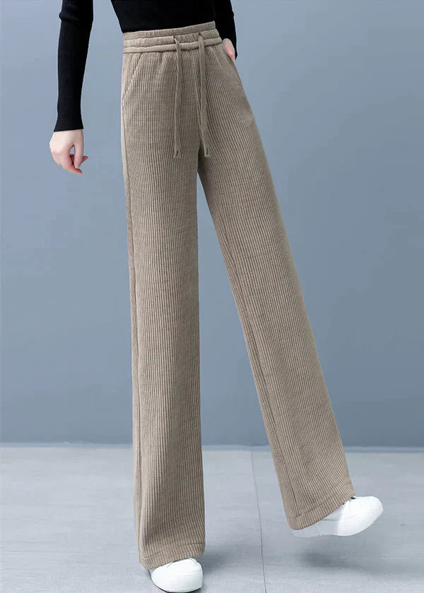WW | Timeless women's trousers with an elegant cut
