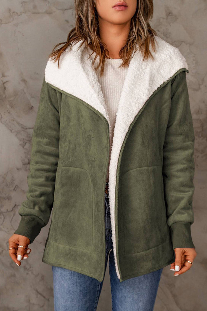 WW | Elegante langärmlige Daunenjacke mit tailliertem Schnitt