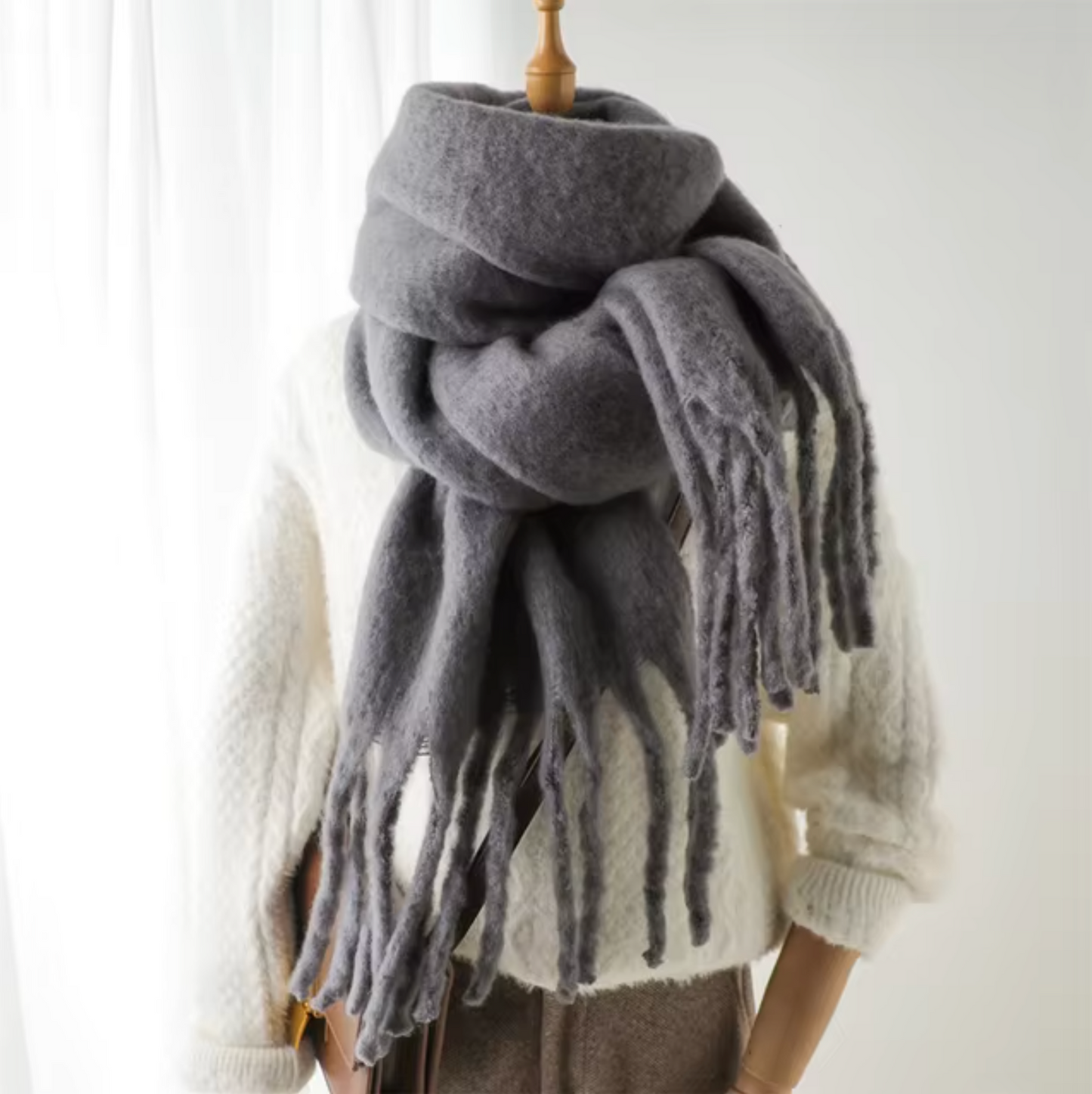 WW | Cashmere Winter Scarf