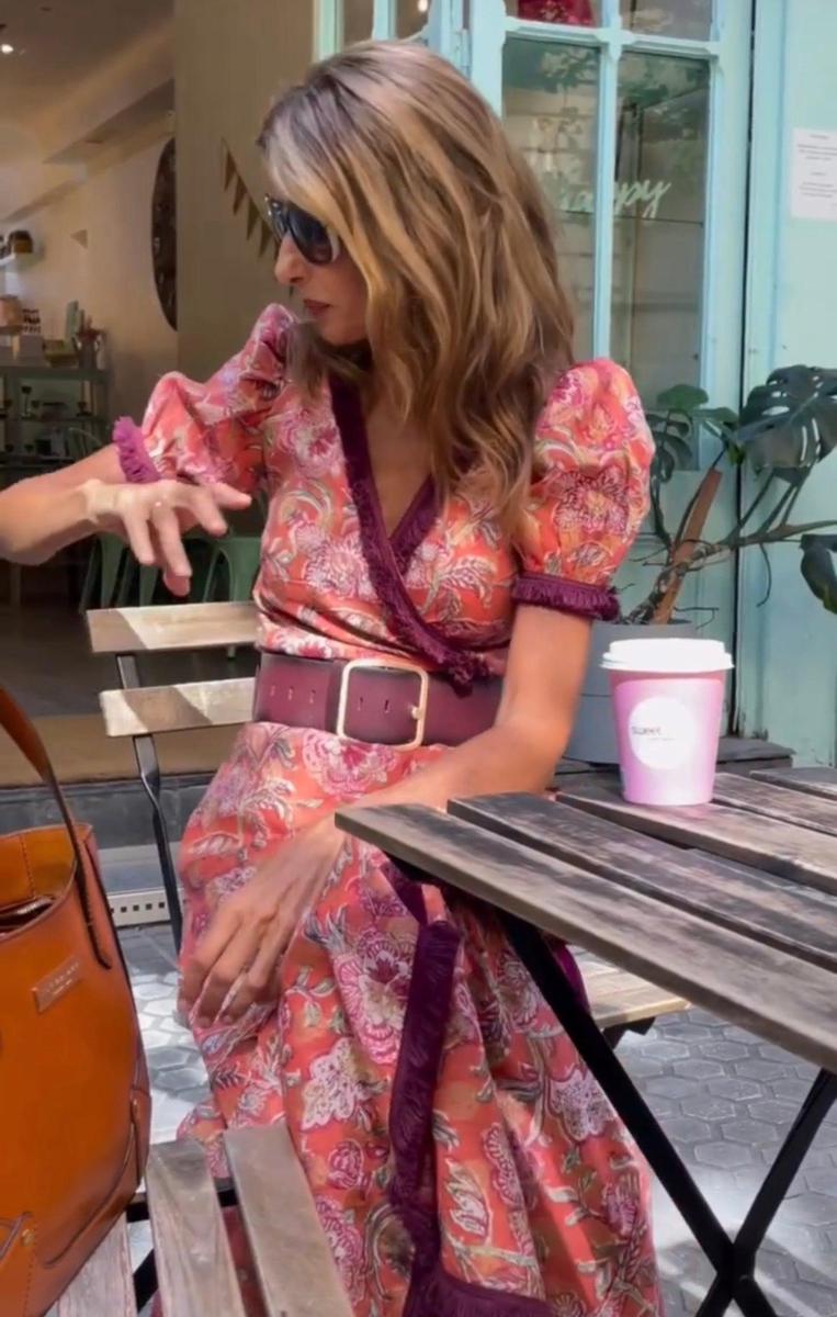 Angelina | Elegant pink maxi dress with short sleeves