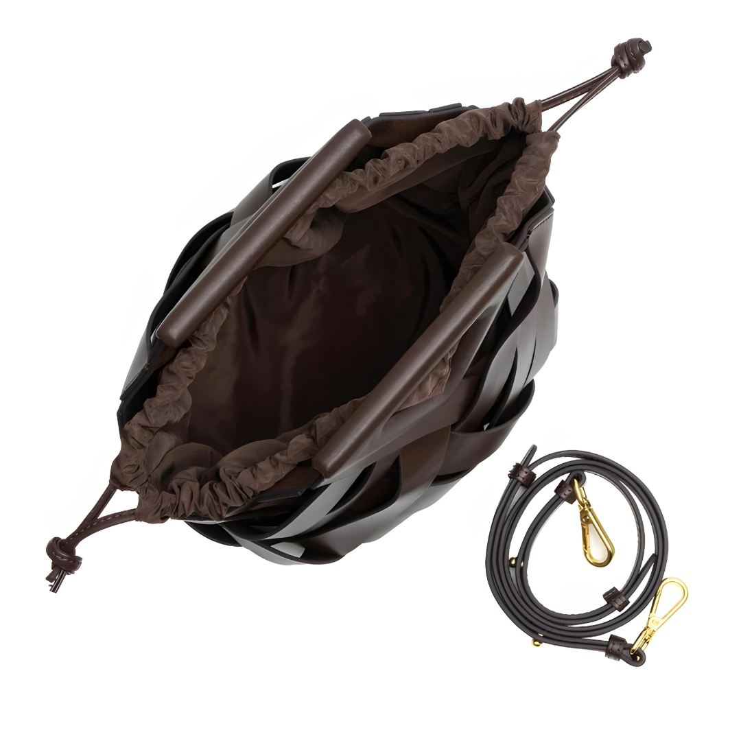 WW | Small handbag with chain